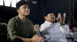 Ketua Umum Parta Gerindra Prabowo Subianto bersama Wali Kota Surakarta Gibran Rakabuming. (Dok. Tim Media Prabowo Subianto)