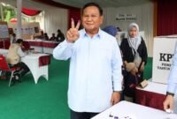Calon Presiden nomor urut 2, Prabowo Subianto melakukan pencoblosan di TPS 033 Bojong Koneng, Hambalang. (Dok. TKN Prabowo Gibran)