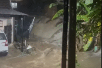 Banjir Di Perumahan Serpong Lagoon