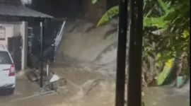 Banjir Di Perumahan Serpong Lagoon