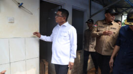 Gubernur Banten Andra Soni Meninjau Huntap  Kampung Cigobang, Desa Banjarsari, Kecamatan Lebak Gedong, Kabupaten Lebak. 