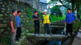 Wakil Walikota Tangsel Pilar Saga Ichsan Mengunjungi Perumahan Serpong Lagoon, Setu mengecek Penyebab Banjir