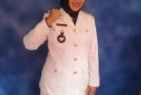 Hj. Imas Rayulatifah, Kades Cirarab