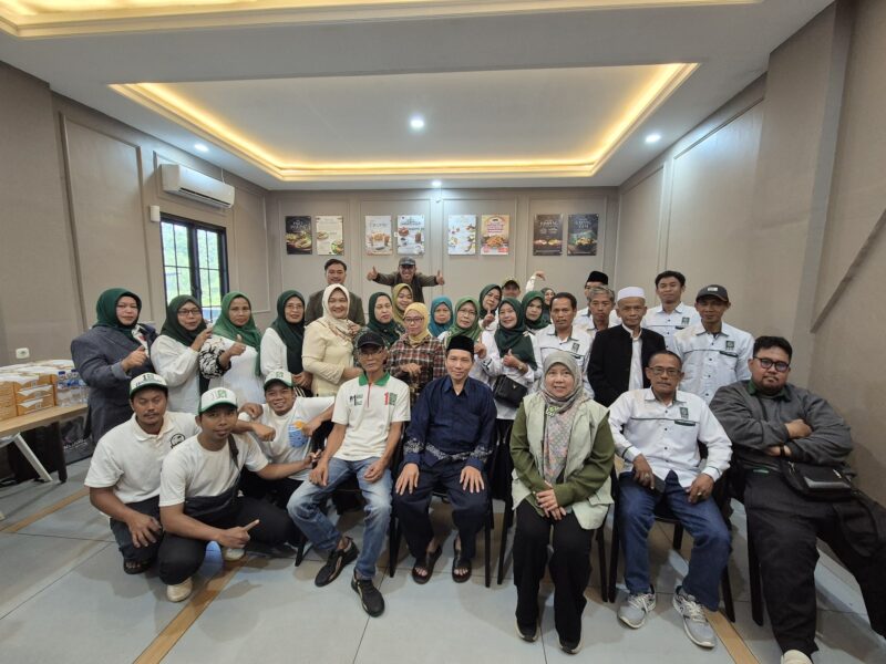 Ibu Muthmainnah Saat melakukan Reses di Pamulang