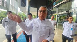 Walikota Tangerang Selatan H. Benyamin Davnie