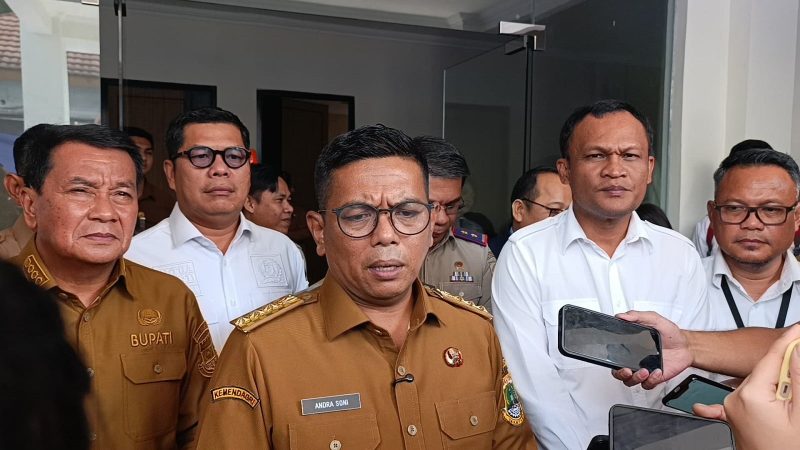 “Gubernur Banten Janji Bongkar Bangunan Ilegal, Normalisasi Sungai Jadi Solusi Banjir Tangerang Raya!”
