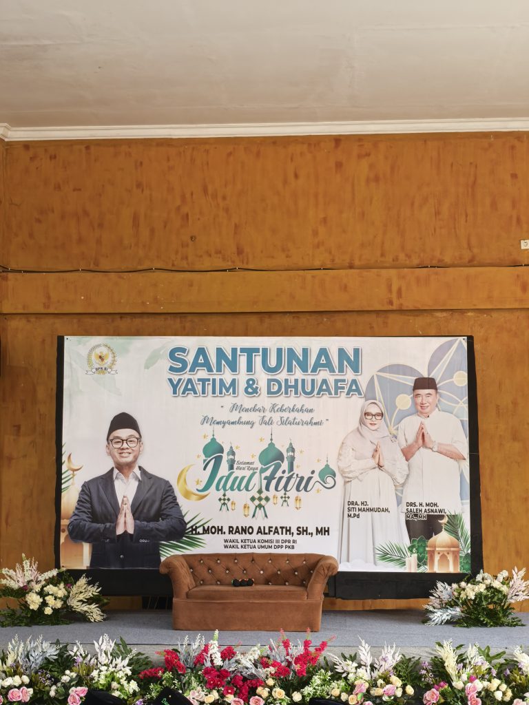 Rano Alfath Berbagi 1000 Anak Yatim dan Duafa