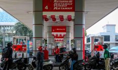 Harga BBM Tak Naik, Pertamina Berdarah-darah Rp 60 Triliun Sebulan!