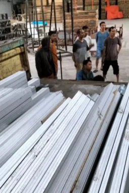 Aksi Pencurian Aluminium Rp81 Juta Terbongkar! Tiga Pelaku Dibekuk di Tangerang