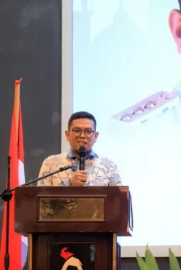 Sekolah Gratis di Banten Resmi Jalan! Andra Soni Bongkar Rahasia Efisiensi Anggaran