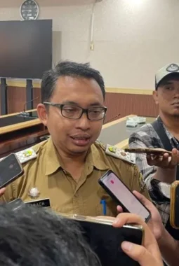 Harga Plastik Naik! DLH Serang: Ini Saatnya Tinggalkan Sekali Pakai