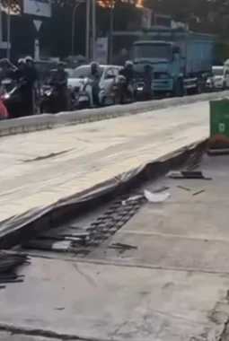 Proyek Betonisasi Simpang PCI Bikin Macet Parah, DPU-PR Cilegon Akhirnya Buka Suara