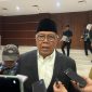 Walikota Tangsel, Benyamin Davnie, saat menghadiri rapat Paripurna di DPRD Tangsel. Foto: Andre/Harianbanten