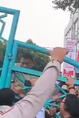Viral Keributan di Madrasah Pembangunan Pamulang, Disebut Libatkan UIN Jakarta