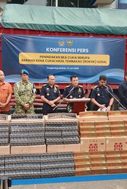 Bea Cukai Gagalkan Peredaran 8,2 Juta Batang Rokok Ilegal Senilai Rp12,68 Miliar