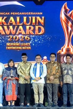 Berkontribusi Bagi Negara, 10 Alumni UIN Syarif Hidayatullah Diganjar Penghargaan IKALUIN 2026