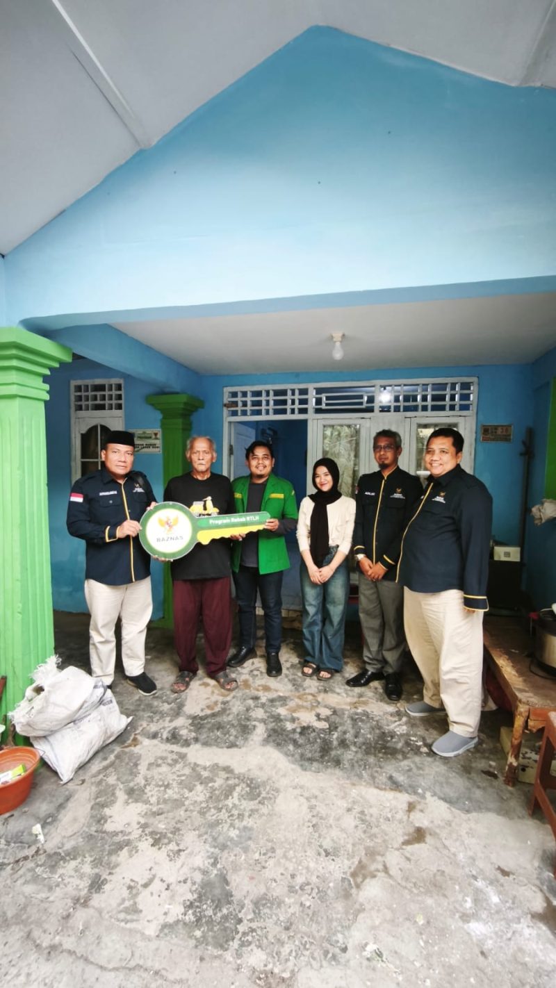 GP Ansor Dan Baznas Tangsel Bedah Rumah Warga Di Pisangan, Ciputat Timur