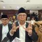 Walikota Tangsel Benyamin Davnie saat menghadiri Rapat Paripurna di DPRD Tagsel, Senin (22/6/2036)