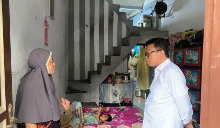 Gus Andi PKB Sambangi Akhdan Haidar, Remaja Penyintas Meningitis yang Berjuang Sejak Bayi