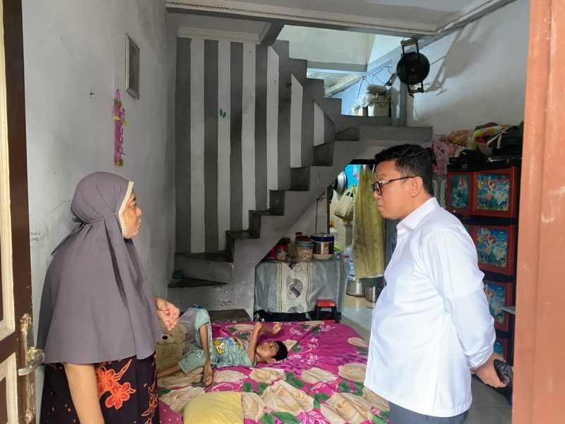 Gus Andi PKB Sambangi Akhdan Haidar, Remaja Penyintas Meningitis yang Berjuang Sejak Bayi