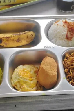Ratusan Porsi MBG di Pandeglang Berakhir Jadi Pakan Ternak