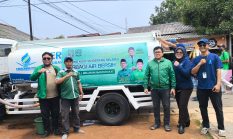 Rano Alfath dan DPC PKB Tangsel Salurkan 10.000 Liter Air Bersih untuk Warga Buaran